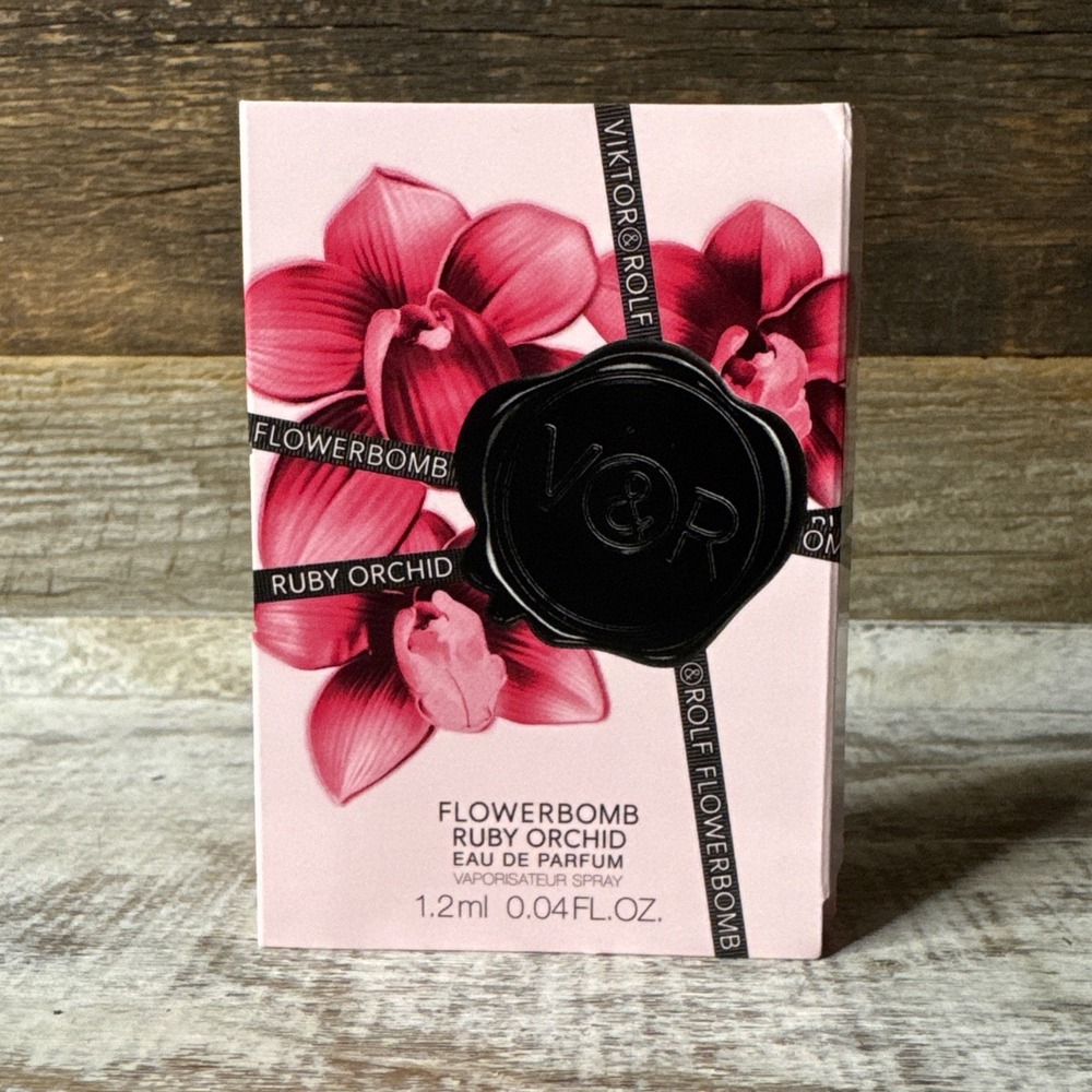 Viktor & Rolf Flowerbomb‎ Ruby Orchid 1.2ml / 0.04oz Carded Sample